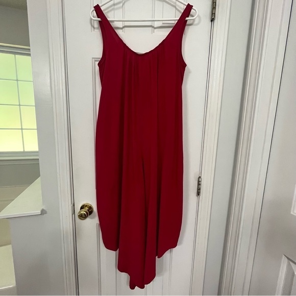 Kate & Mallory berry red pullon diagonal hem oversized jumpsuit, XS. - Picture 2 of 7